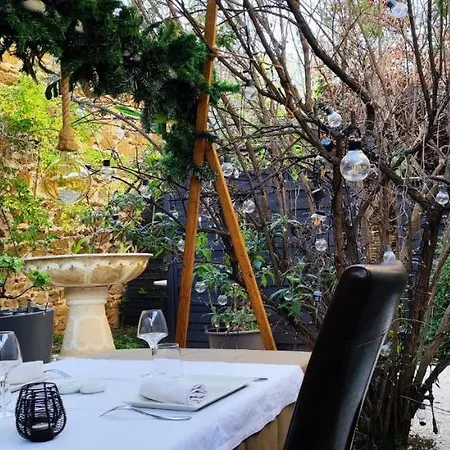 Hotel Logis Restaurant Entre Nous Langeac