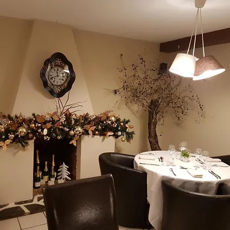 Logis Restaurant Entre Nous Hotel 3*