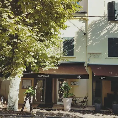 Logis Restaurant Entre Nous Hotel 3*